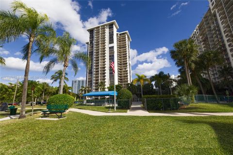 A home in Aventura