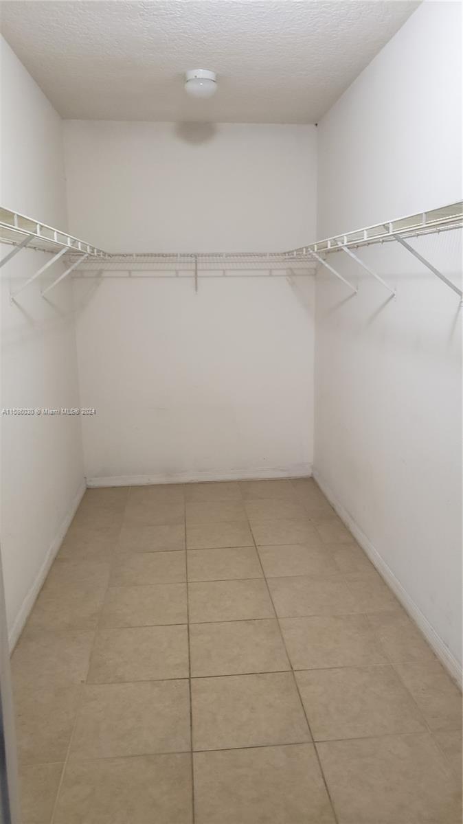 MARQUESA CONDO - Residential Lease