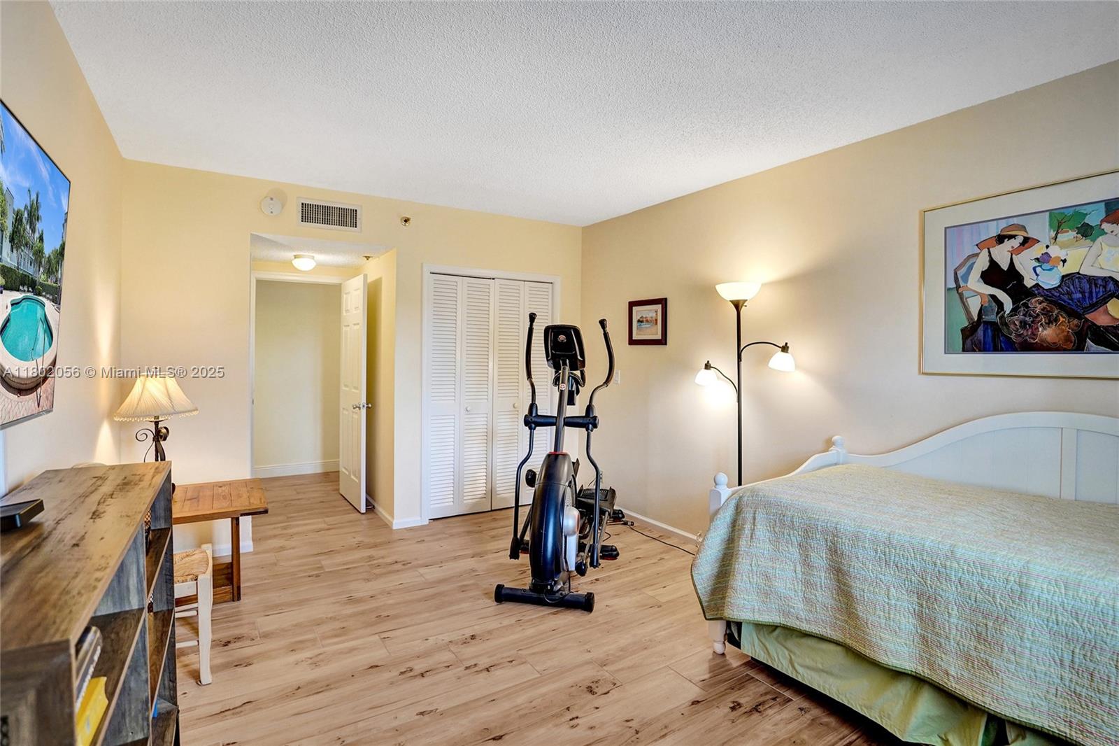 GREENBRIAR CONDO - Residential