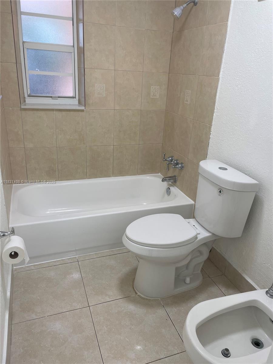 4TH AVENUE EXTENSION TO H - Residential