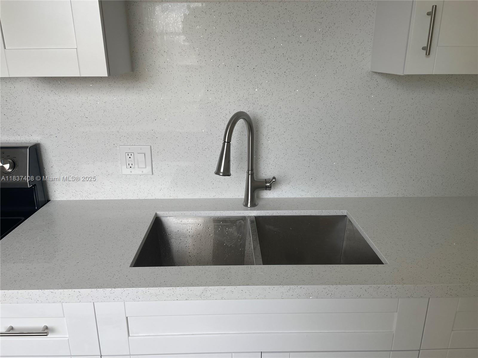 4TH AVENUE EXTENSION TO H - Residential