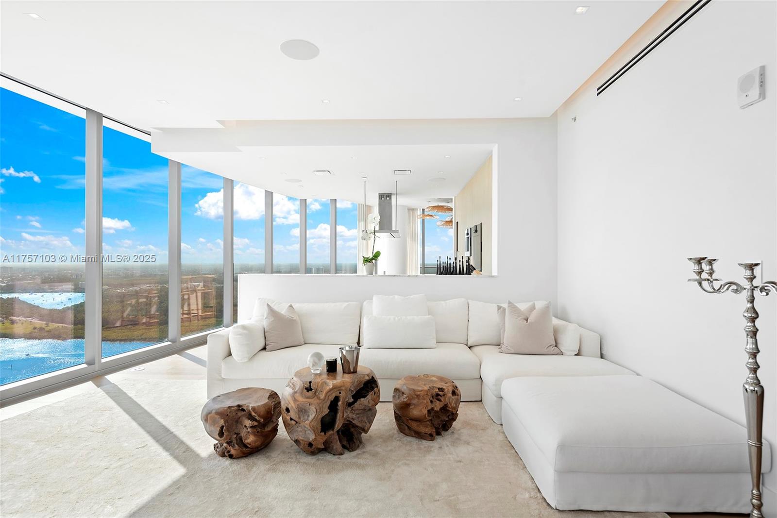 Ritz Carlton - Residential