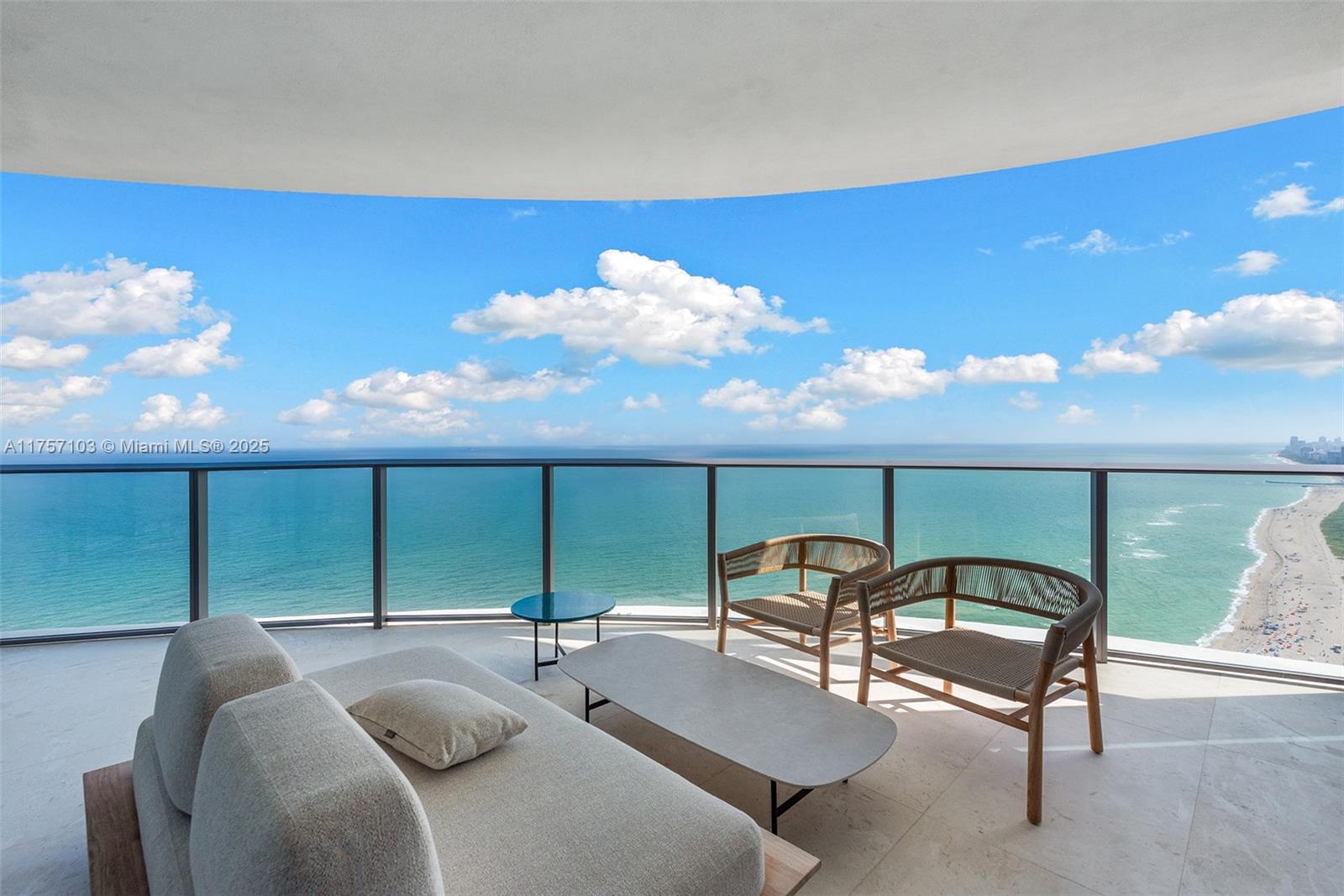 Ritz Carlton - Residential