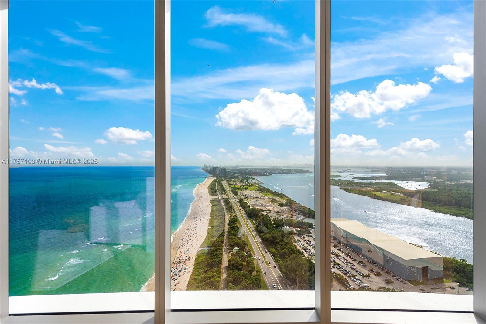 Ritz Carlton - Residential