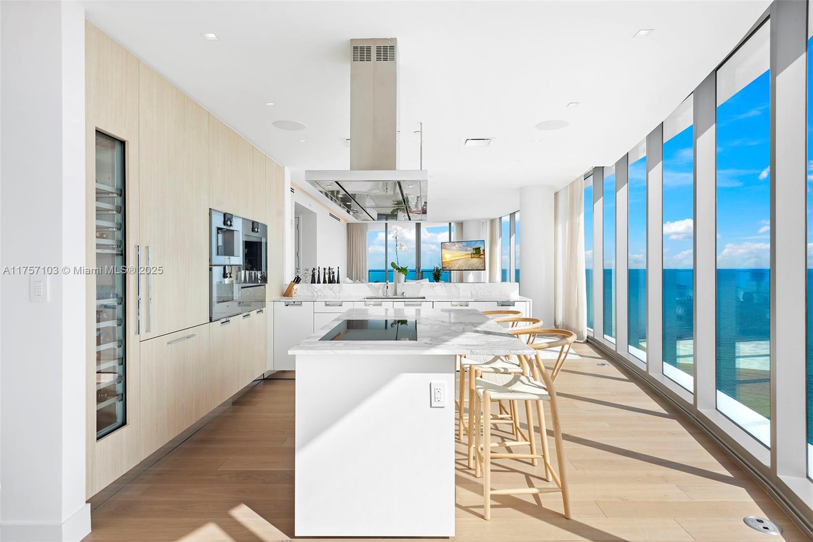 Ritz Carlton - Residential