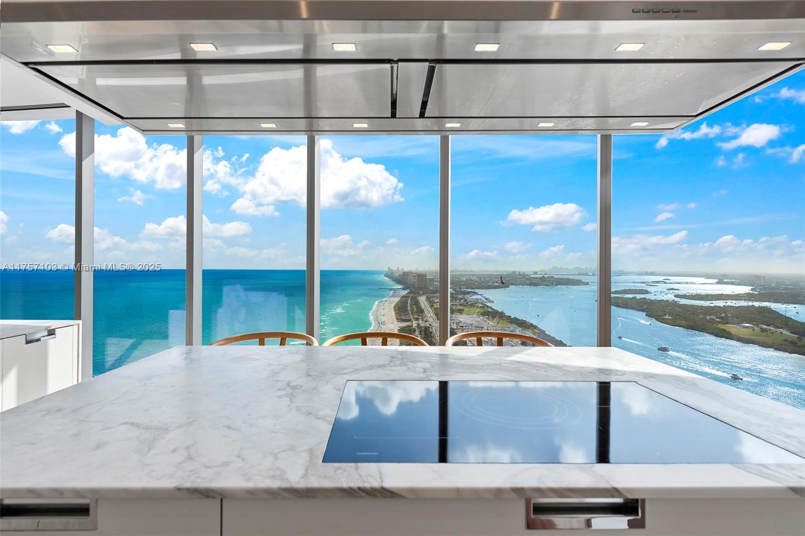 Ritz Carlton - Residential