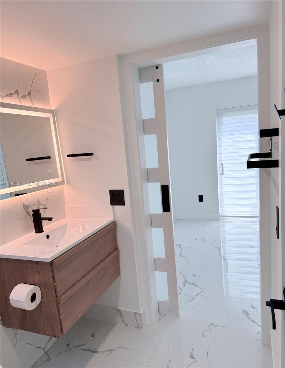 CORAL POINTE TOWNHOMES CO - Residential