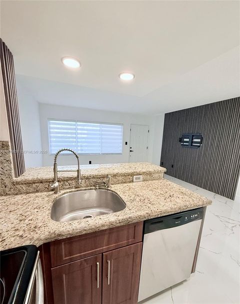 8660 NW 5th Ter 15-108 Miami FL 33126