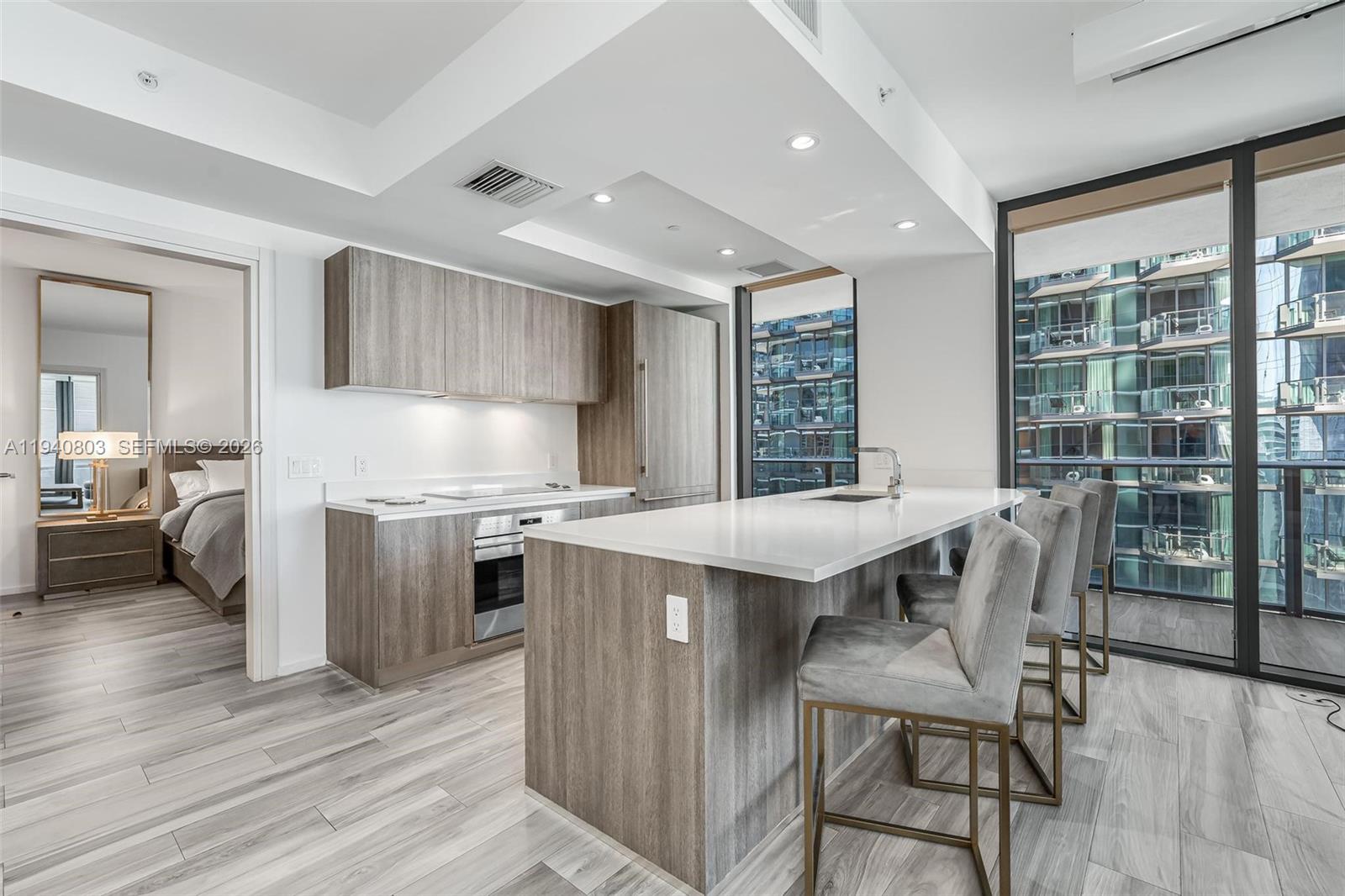 801 SMA RESIDENCES CONDO - Residential