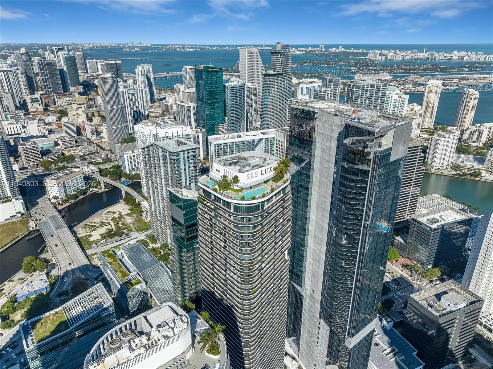 801 SMA RESIDENCES CONDO - Residential