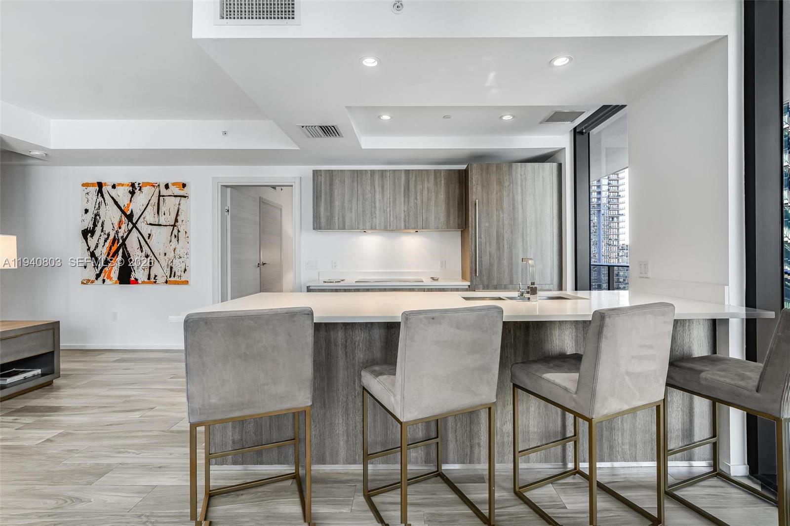 801 SMA RESIDENCES CONDO - Residential