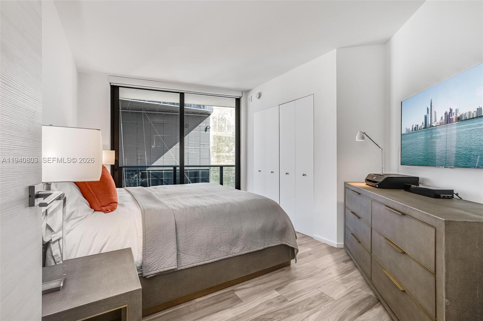 801 SMA RESIDENCES CONDO - Residential