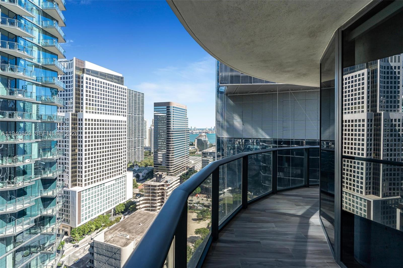 801 SMA RESIDENCES CONDO - Residential