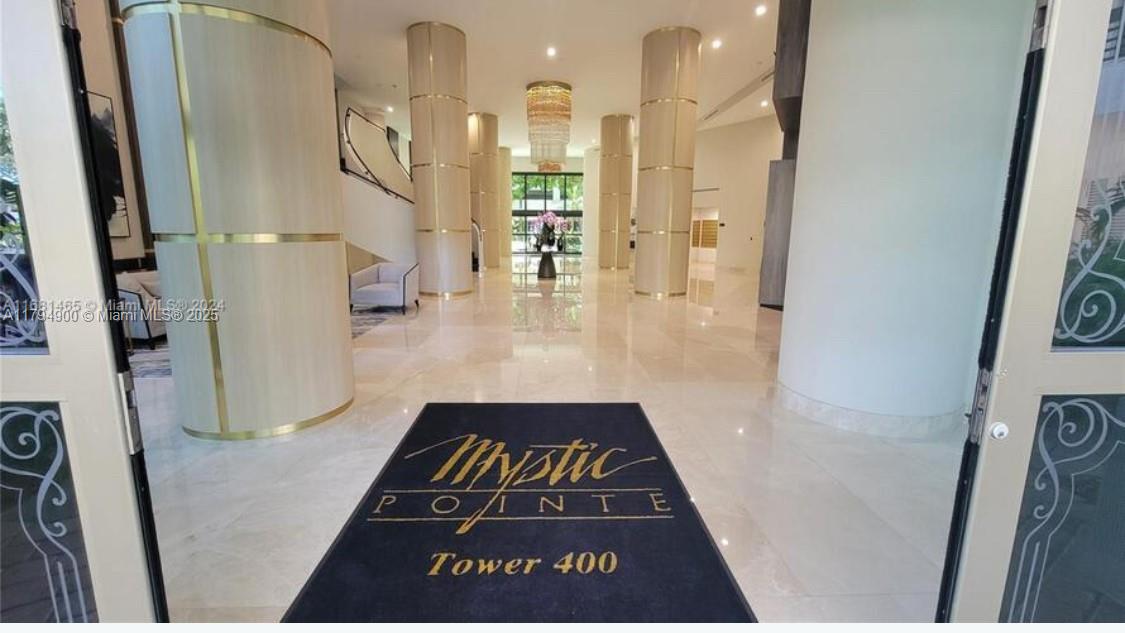 MYSTIC POINTE TOWER 400 C - Residential