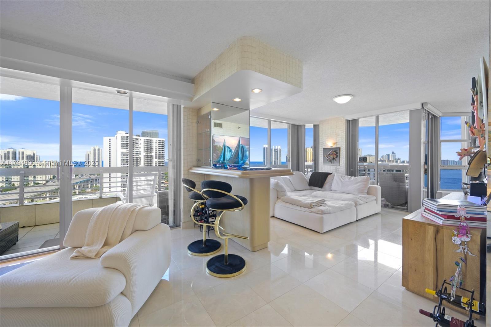 3500 Mystic Pointe Drive 2108