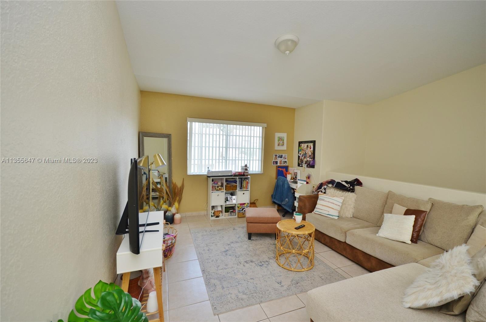 GARDEN VIEW VILLAS HOMES - Residential