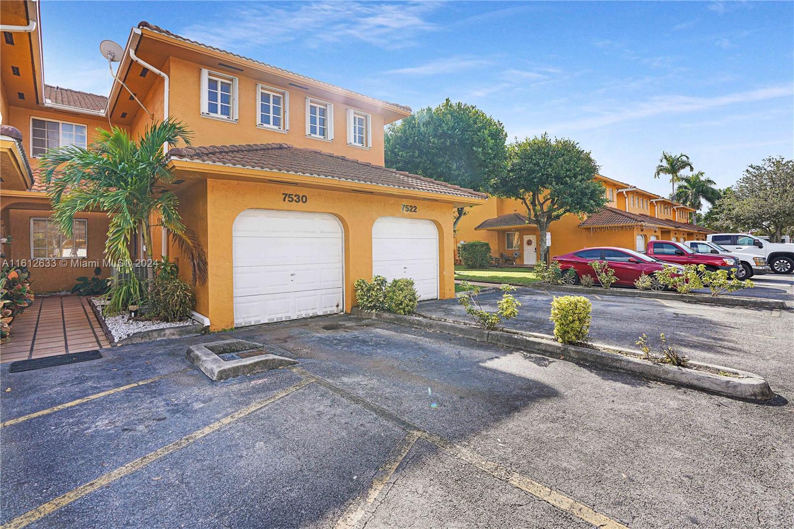 View Hialeah, FL 33015 townhome