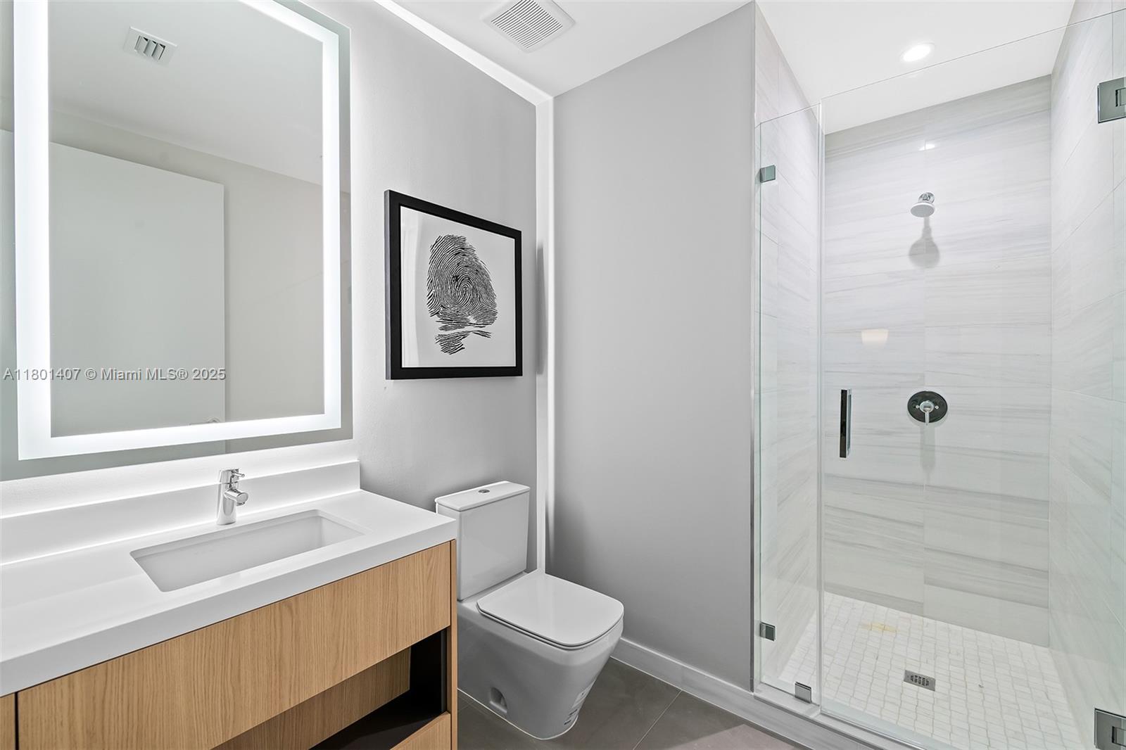 PARAMOUNT MIAMI WORLDCENT - Residential