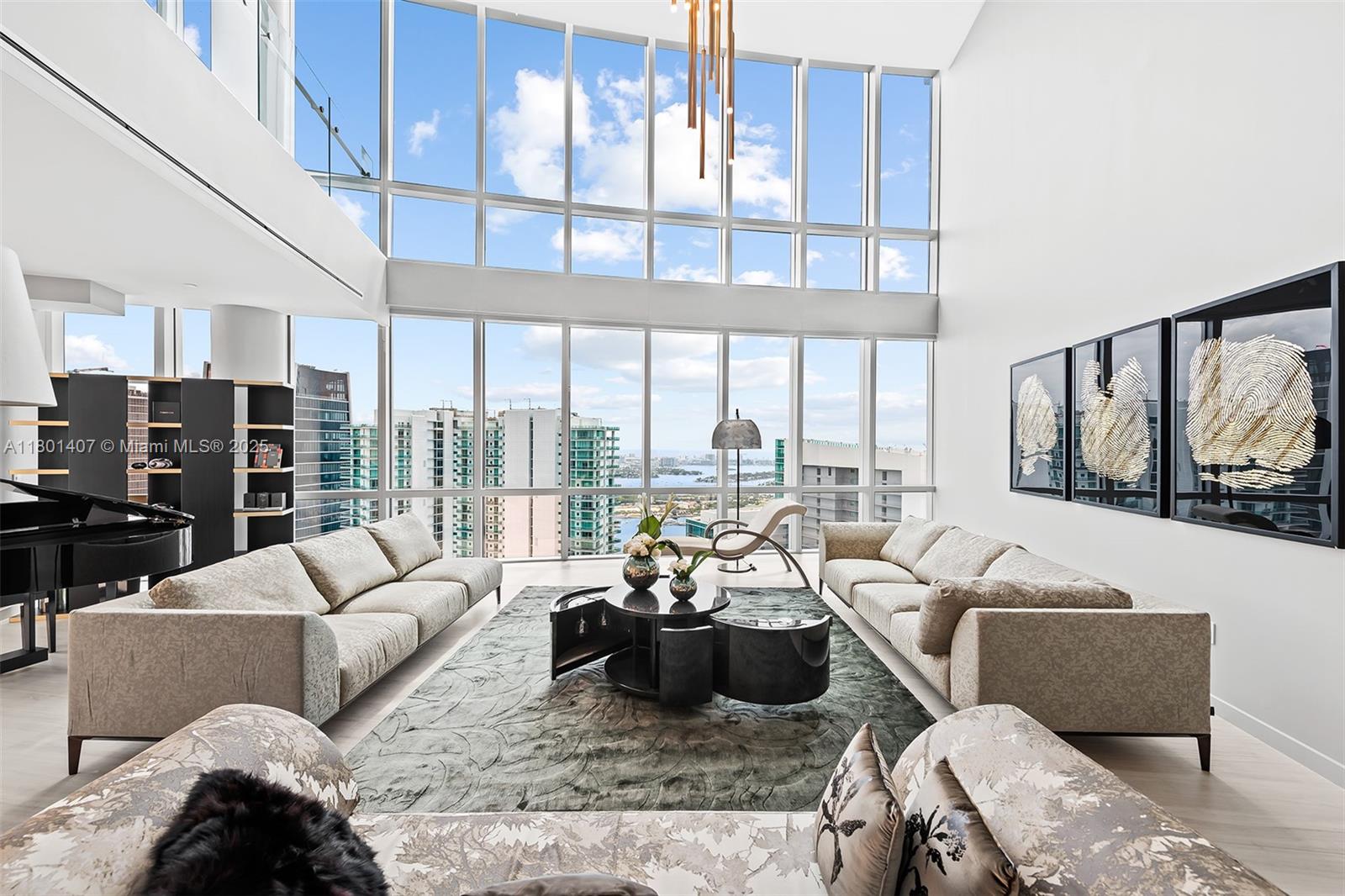 PARAMOUNT MIAMI WORLDCENT - Residential