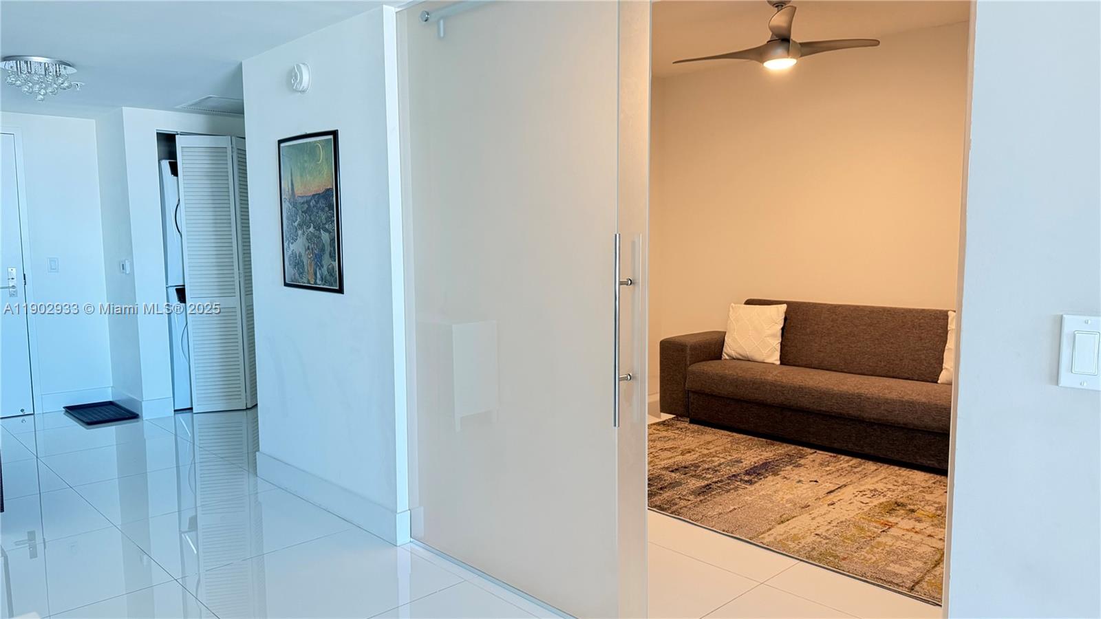 PARQUE TOWERS CONDO - Residential