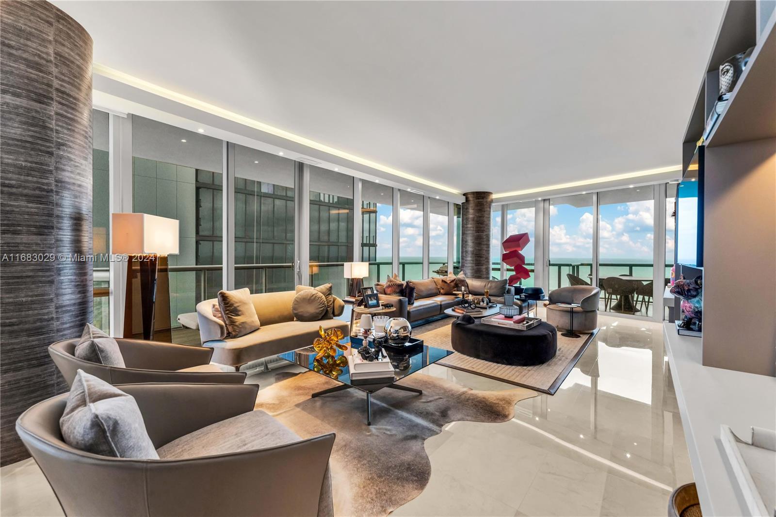 JADE OCEAN CONDO - Residential