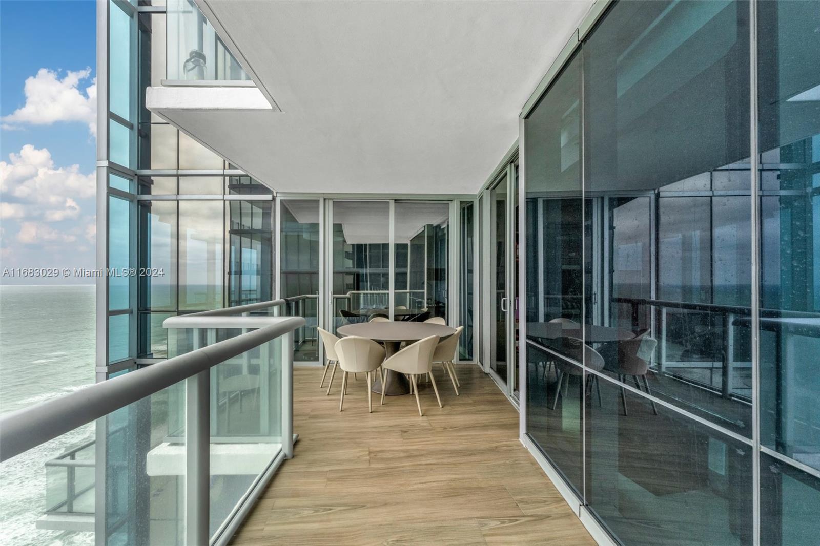 JADE OCEAN CONDO - Residential
