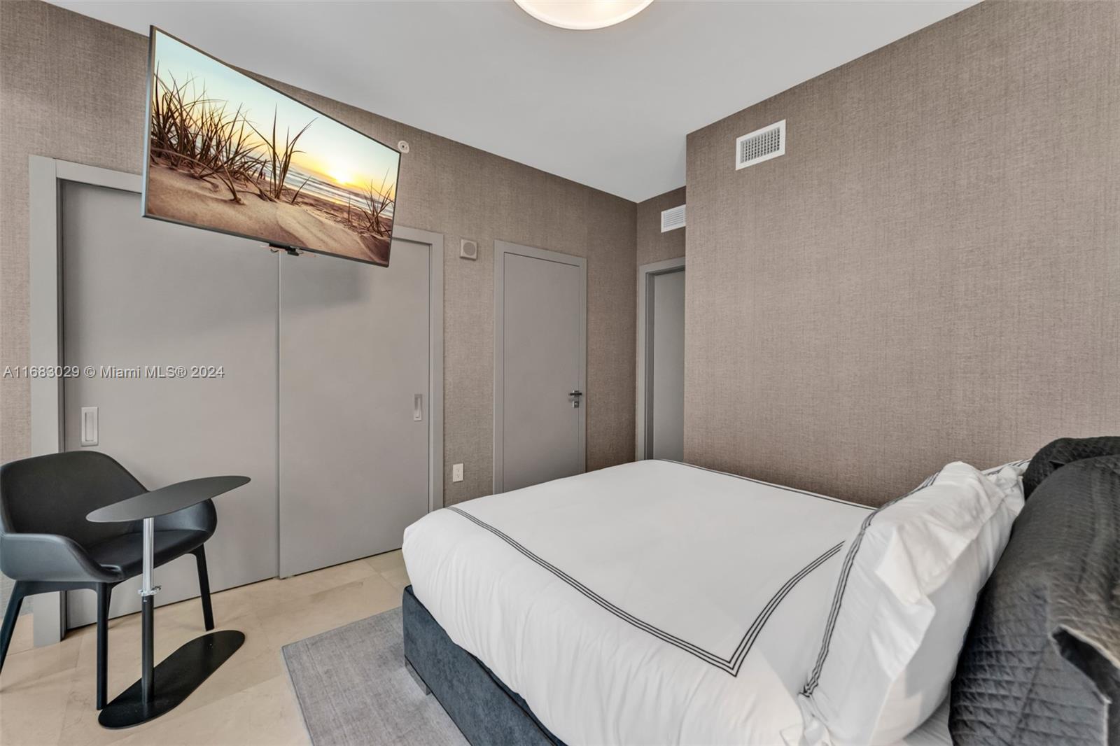 JADE OCEAN CONDO - Residential