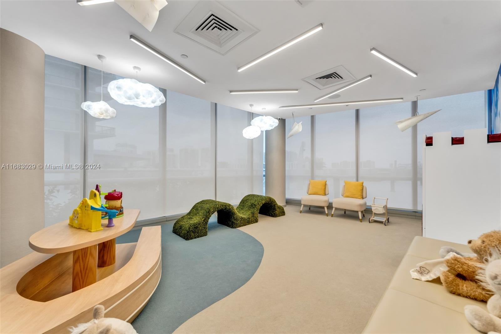 JADE OCEAN CONDO - Residential