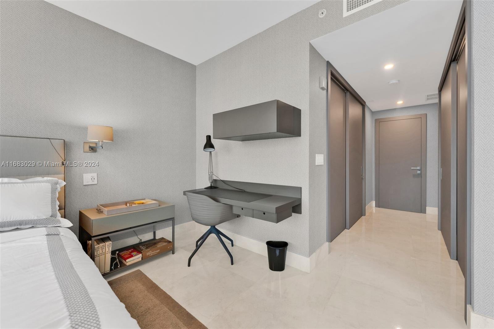 JADE OCEAN CONDO - Residential