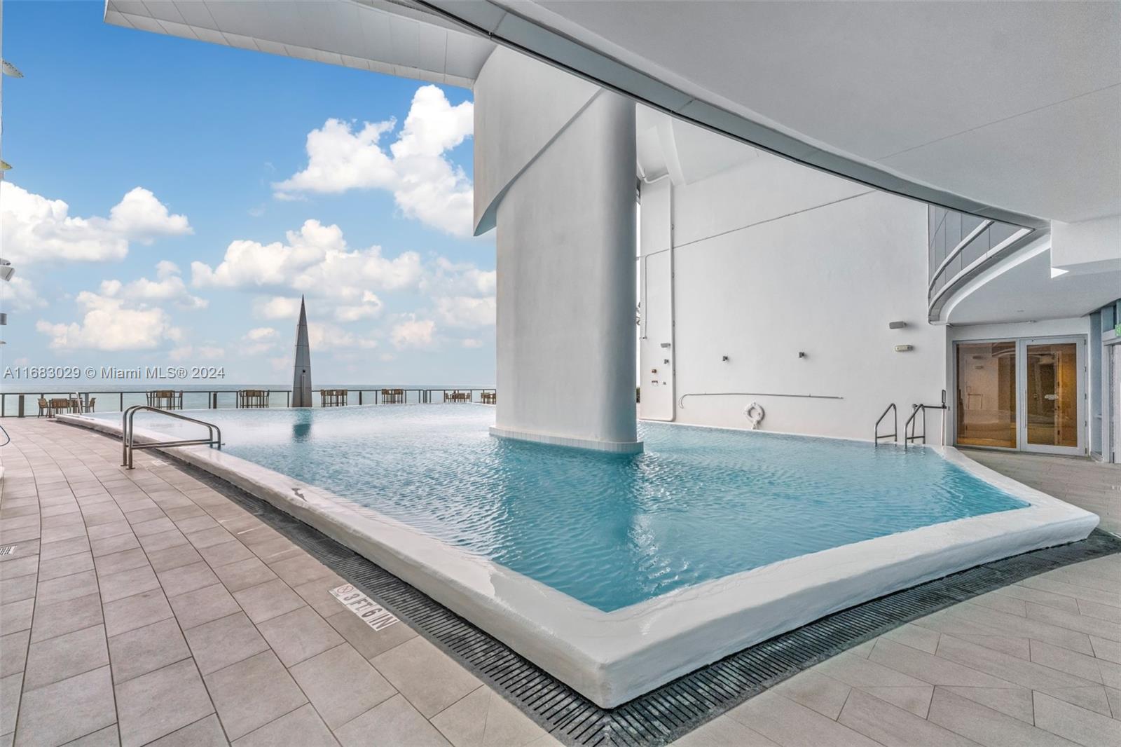 JADE OCEAN CONDO - Residential