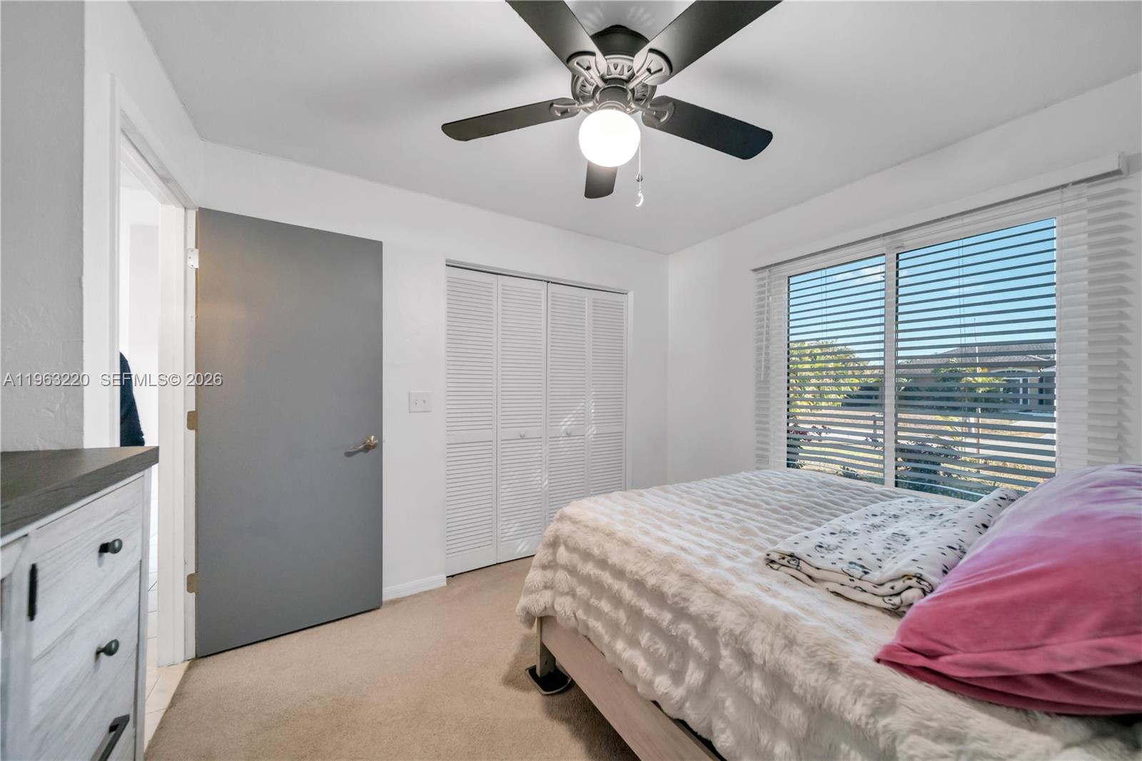 San Carlos Park - Residential