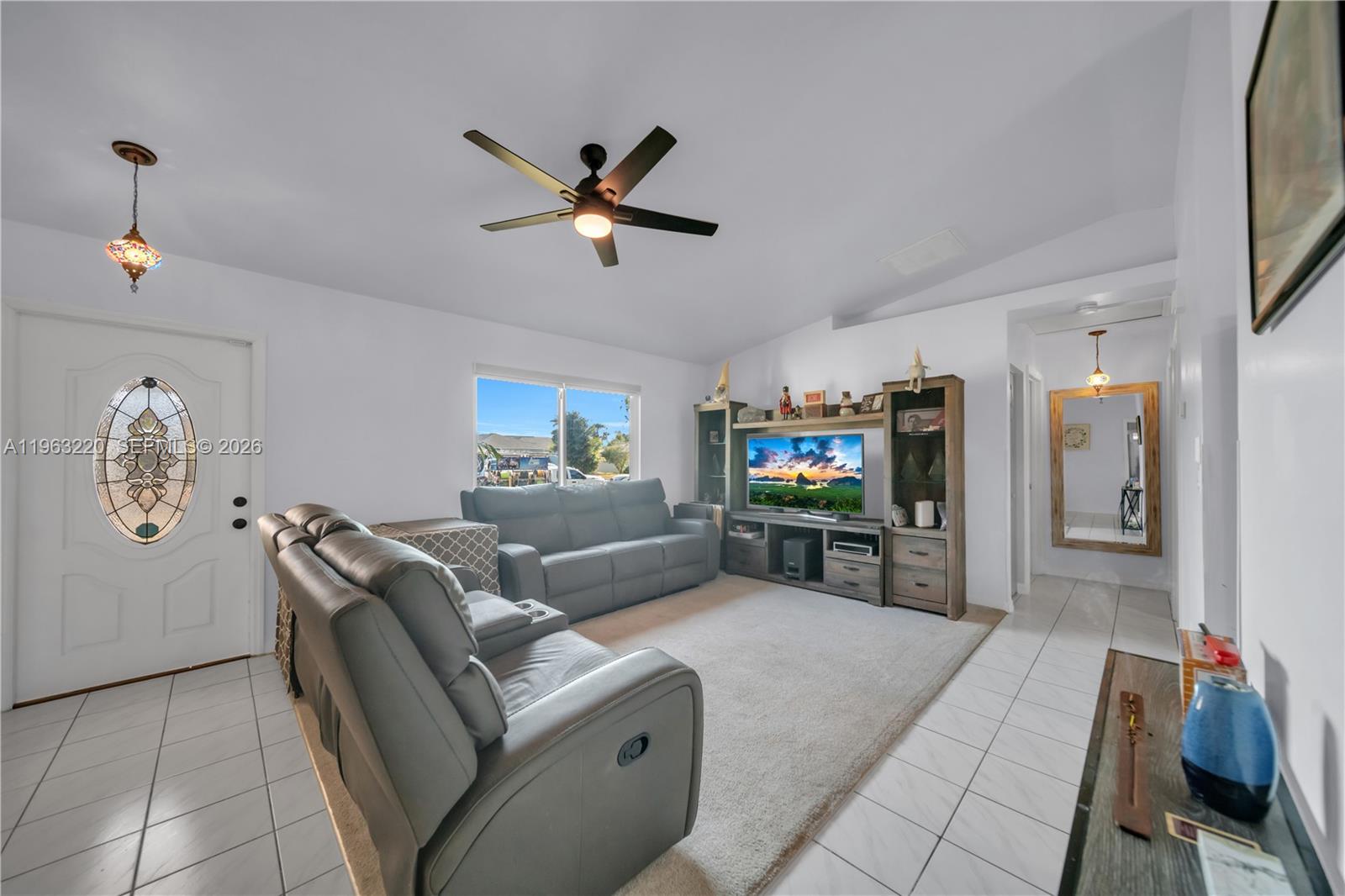 San Carlos Park - Residential