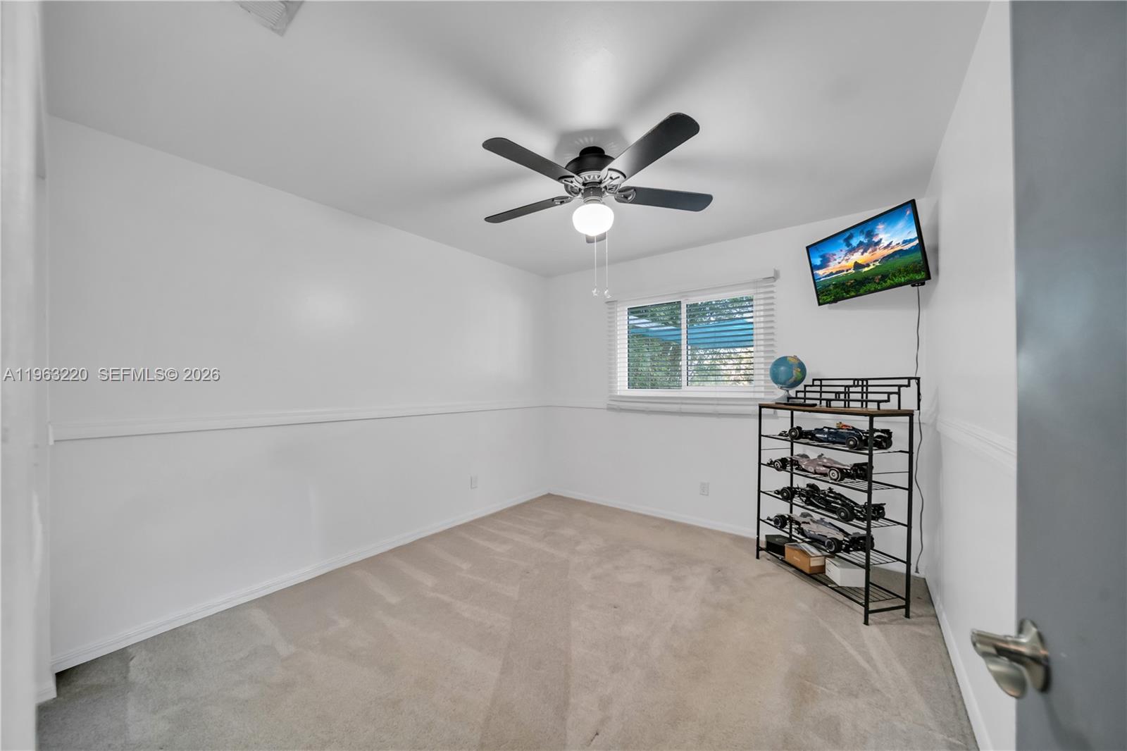 San Carlos Park - Residential