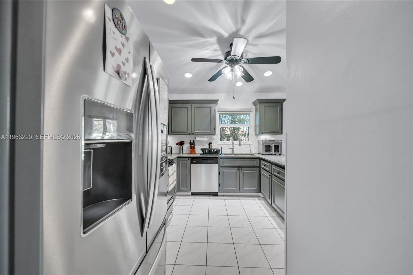 San Carlos Park - Residential