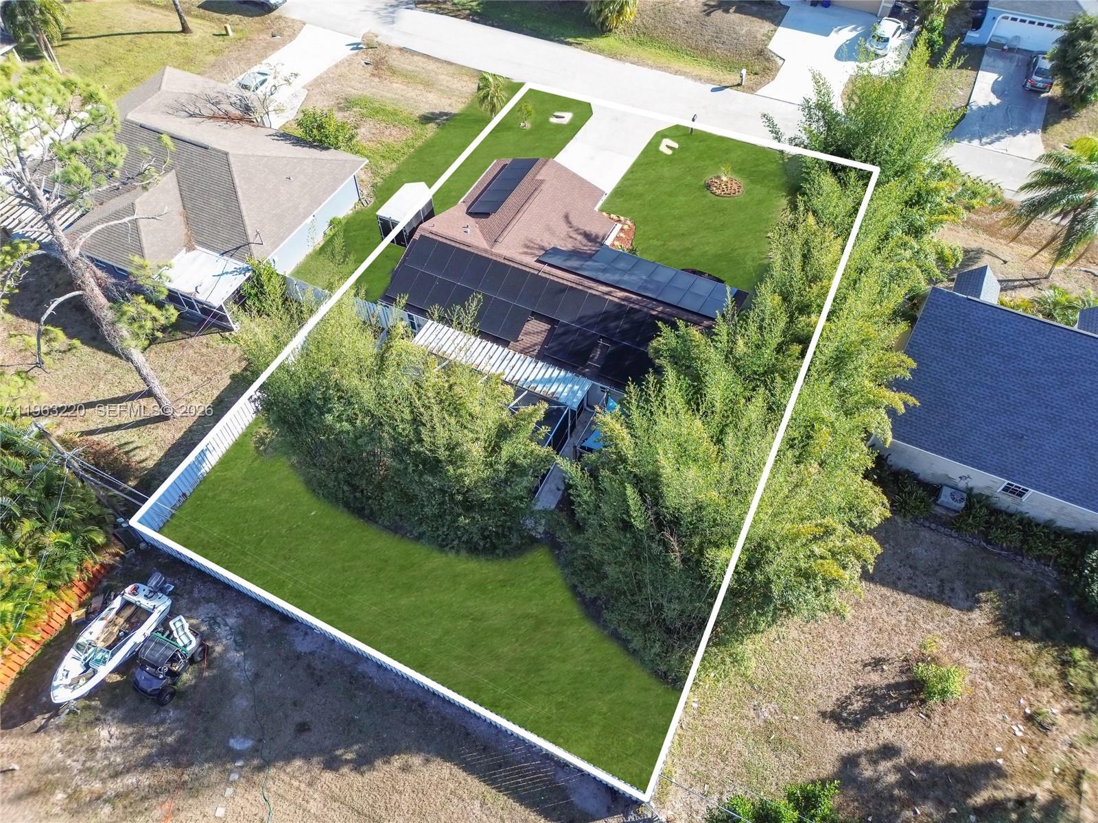 San Carlos Park - Residential