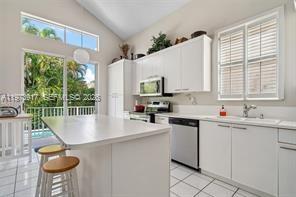 PEMBROKE PINES REGIONAL - Residential