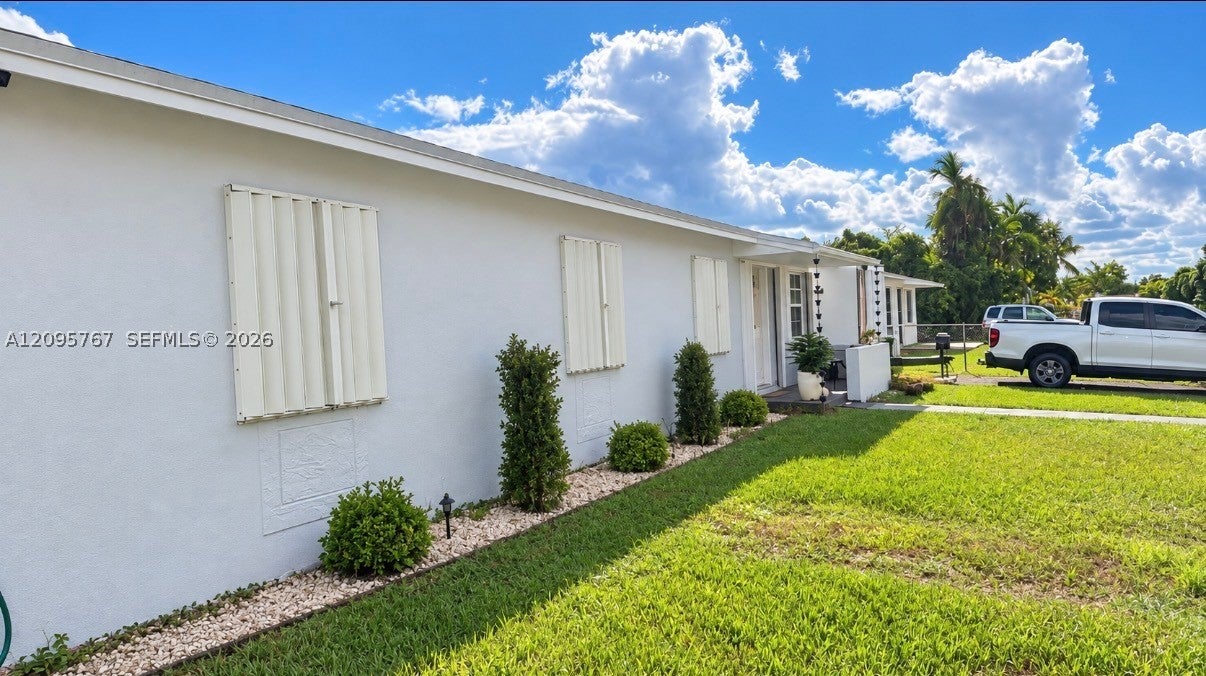 15500 SW 308th St, Homestead FL 33033