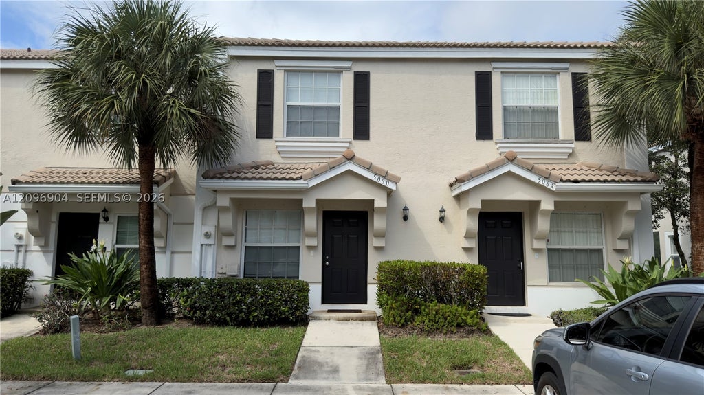 Photo of 5060 Palmbrooke Cir, West Palm Beach, FL 33417 (MLS # A12096904)