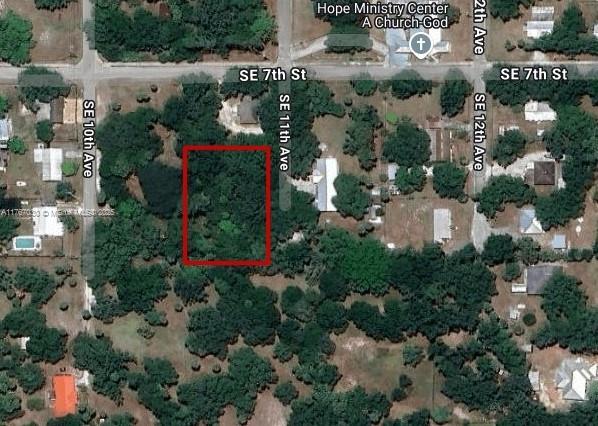 Residential Land in Okeechobee County. Spacious residential lots ranging from standard-sized home sites to expansive multi-acre properties. Opportunity to purchase with another 10,846SF of land on SE 10th Avenue. Prefer to sell this lot along with lot located at SE 10th Avenue. Property is located between SE 7th Street and SE 9th Street, behind SE 10th Avenue. Access to property through SE 10th Avenue. No trespassing. Located between SE 7th Street and SE 9th Street, behind SE 10th Avenue. Access to property through SE 10th Avenue. No trespassing.