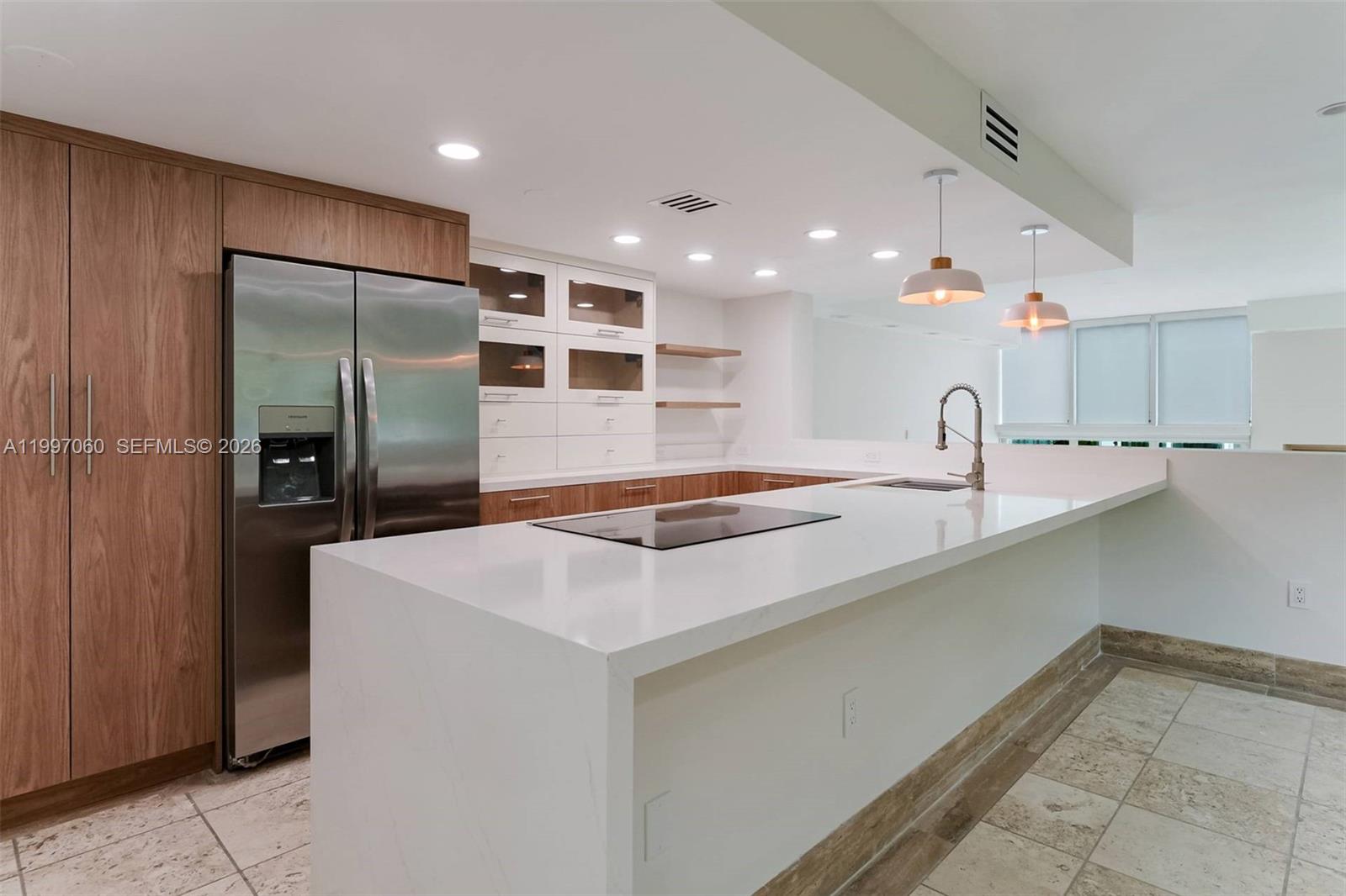 IPANEMA VILLAS CONDO - Residential Lease