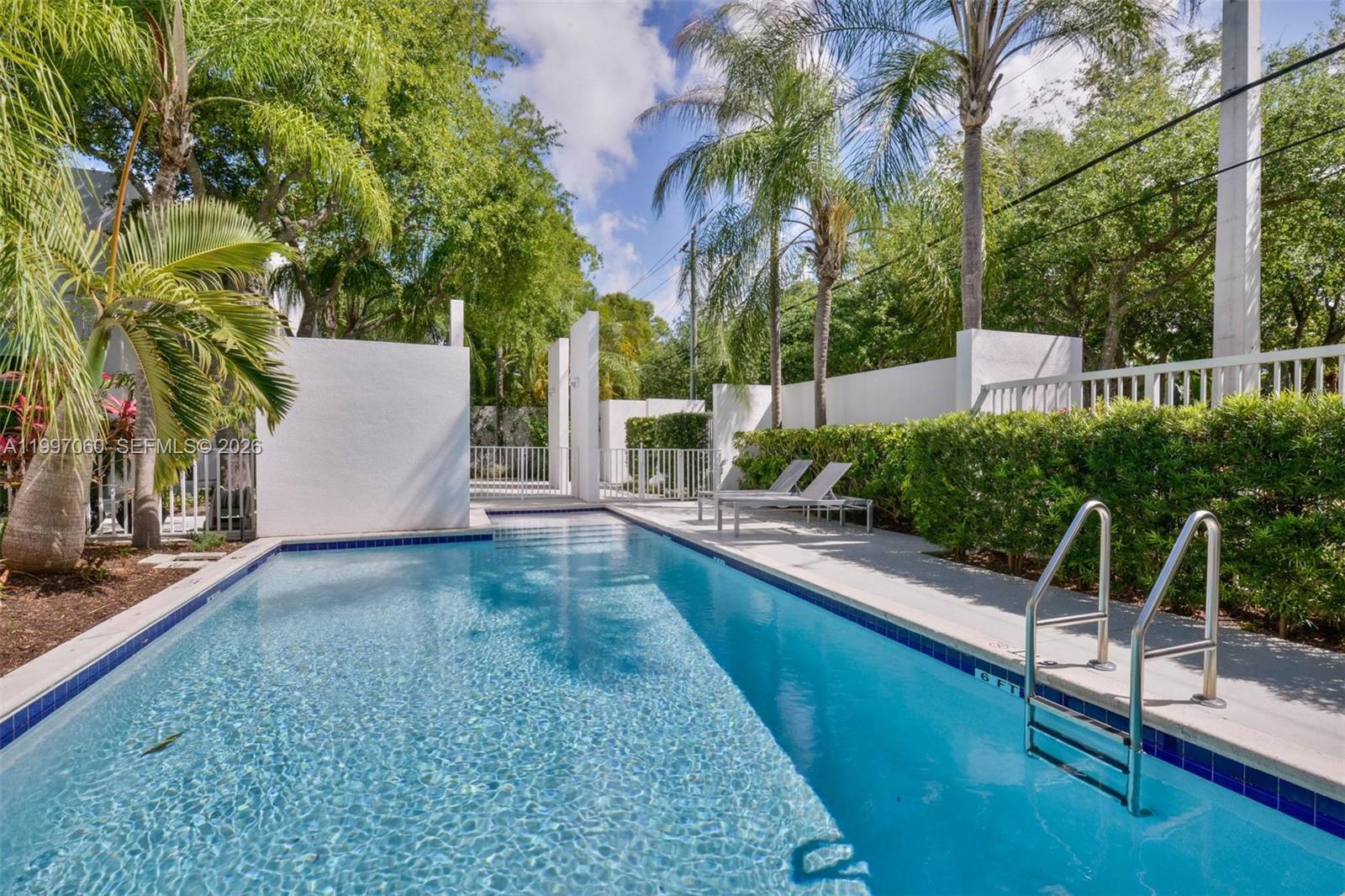 IPANEMA VILLAS CONDO - Residential Lease