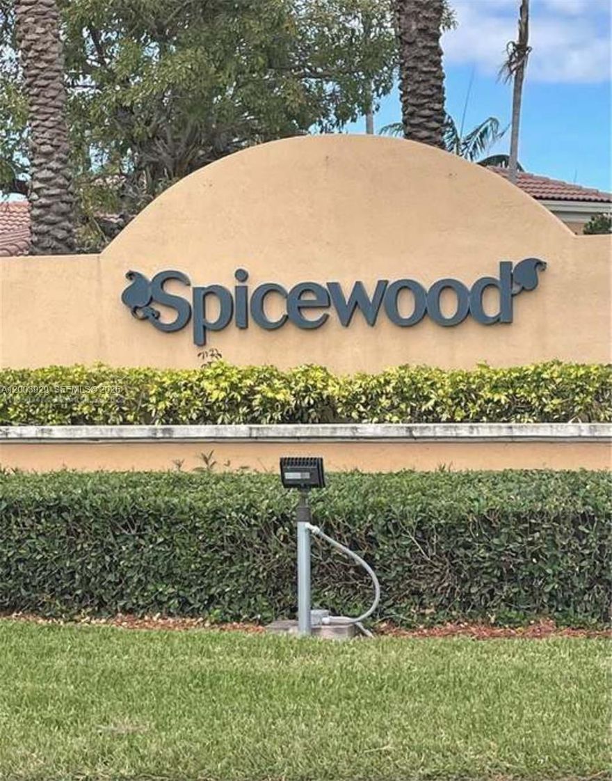 Beautiful 1-Story Townhouse | 3 Bed | 2 Bath |Fenced backyard

Single-level townhouse in the sought-after Spicewood community. Features a well-maintained starter home offers 3 bedrooms and 2 full bathrooms . Split floor plan . upgraded with laminate tiles through out . Fenced backyard for privacy with paved cement flooring and storage shed. Great for family get togethers and barbecues. 2005 concrete block construction, 2 parking spaces & plenty of guest
parking. The Spicewood community is located close to Turnpike and local commercial corridors.
Also located in close proximity to class A schools, Biscayne Bay & Homestead Air Reserve Park.