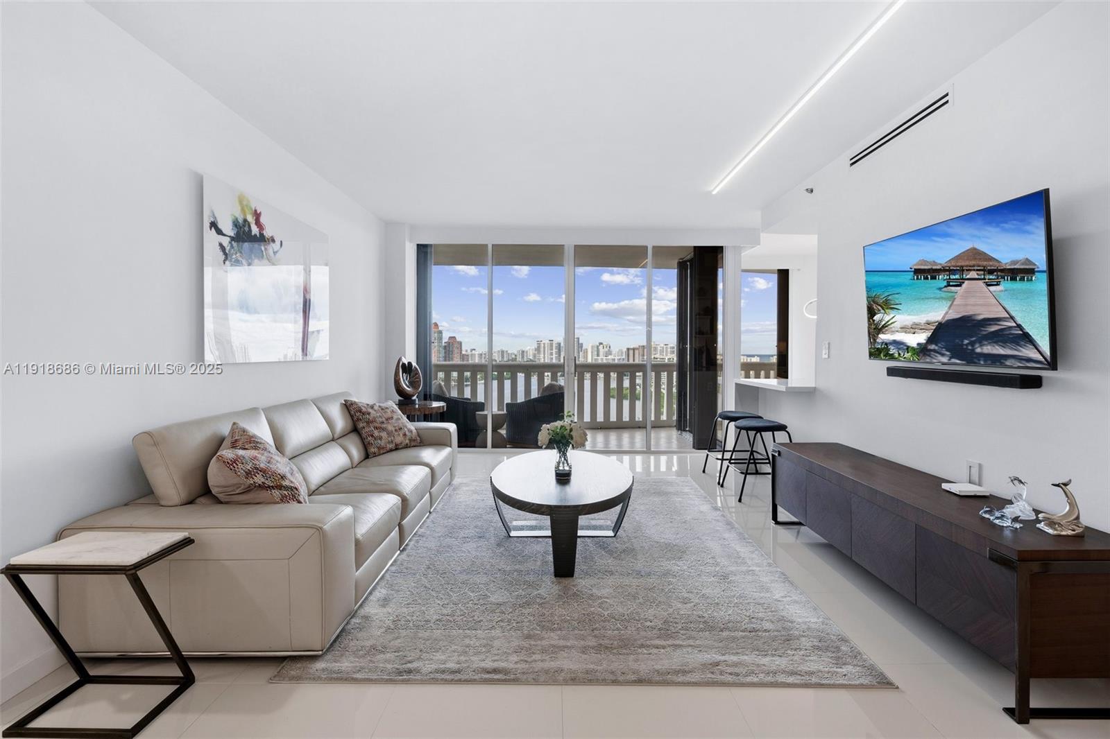 WILLIAMS ISLAND - Residential