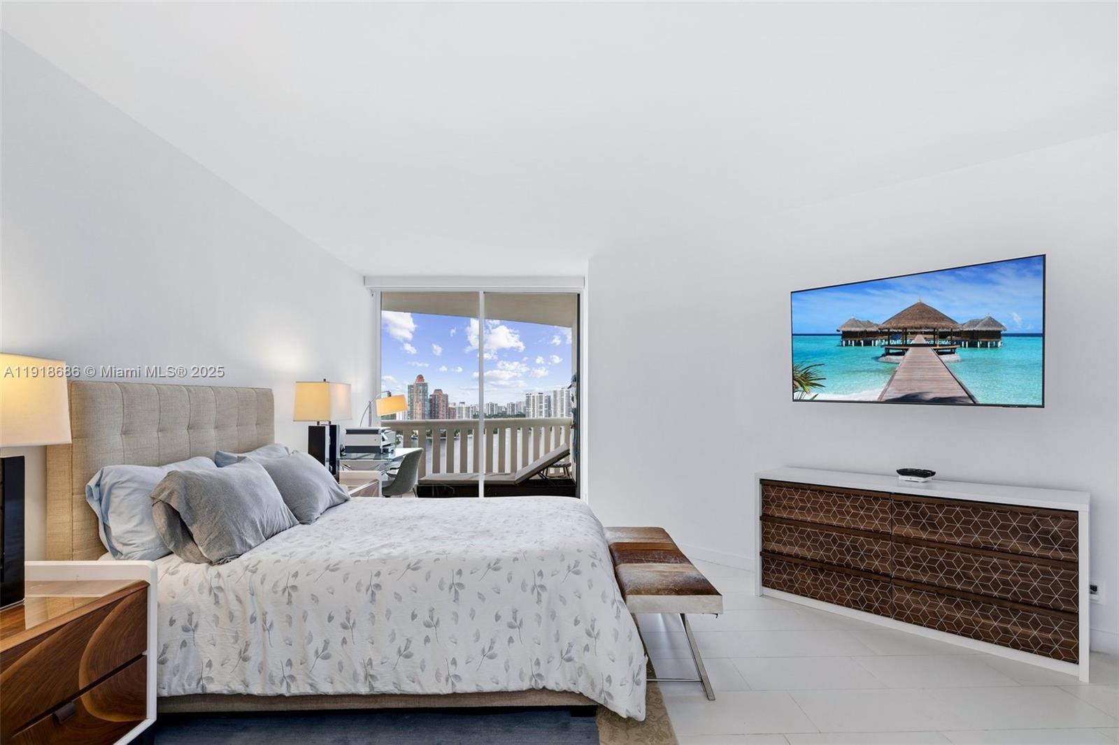 WILLIAMS ISLAND - Residential