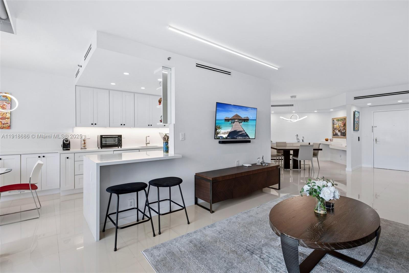 WILLIAMS ISLAND - Residential