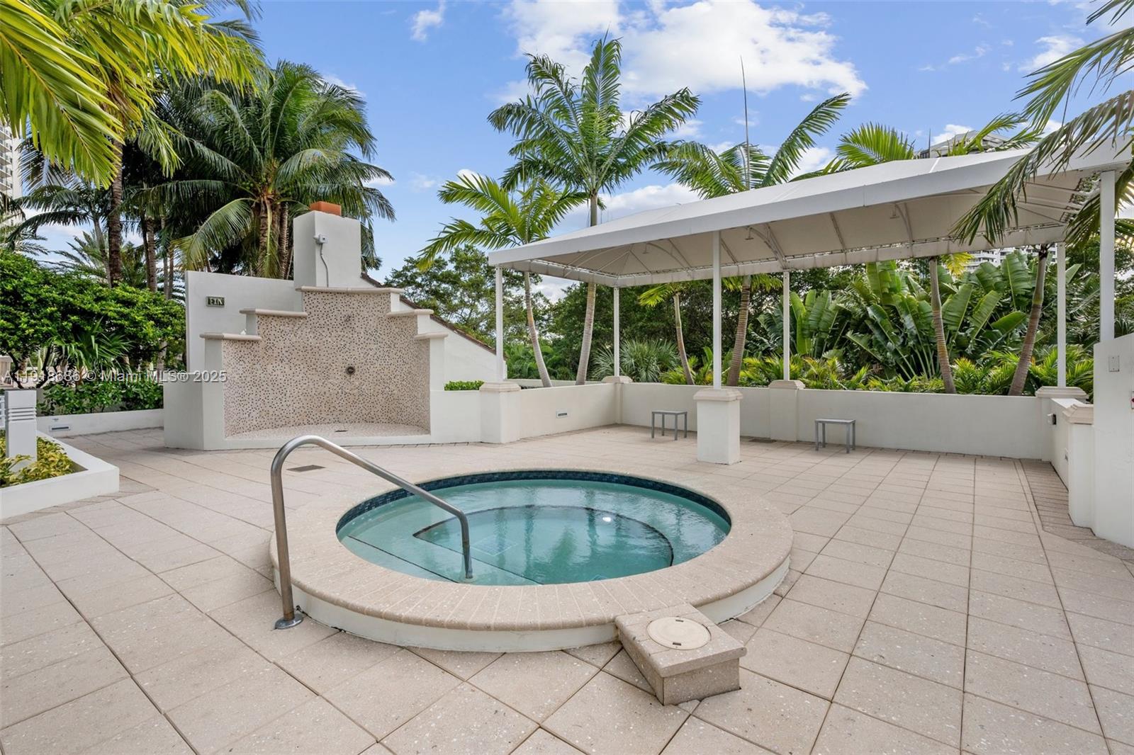 WILLIAMS ISLAND - Residential