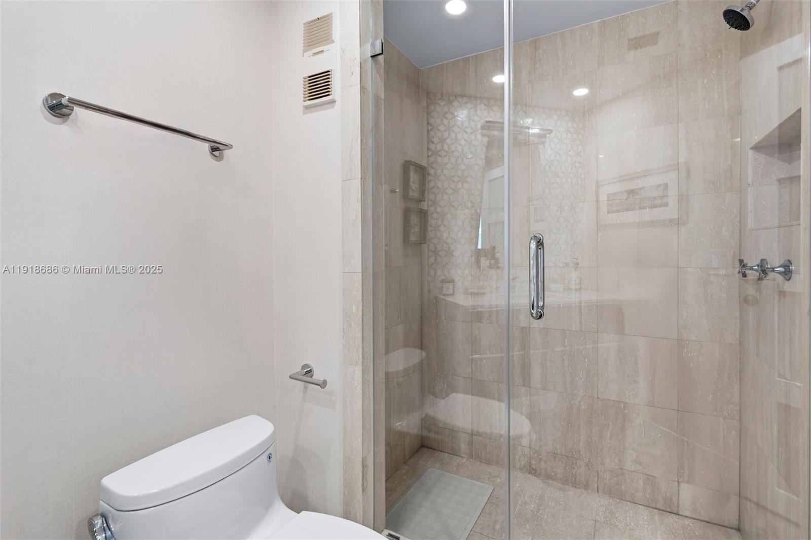 WILLIAMS ISLAND - Residential