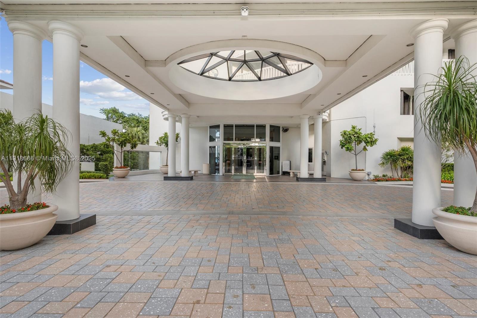 WILLIAMS ISLAND - Residential