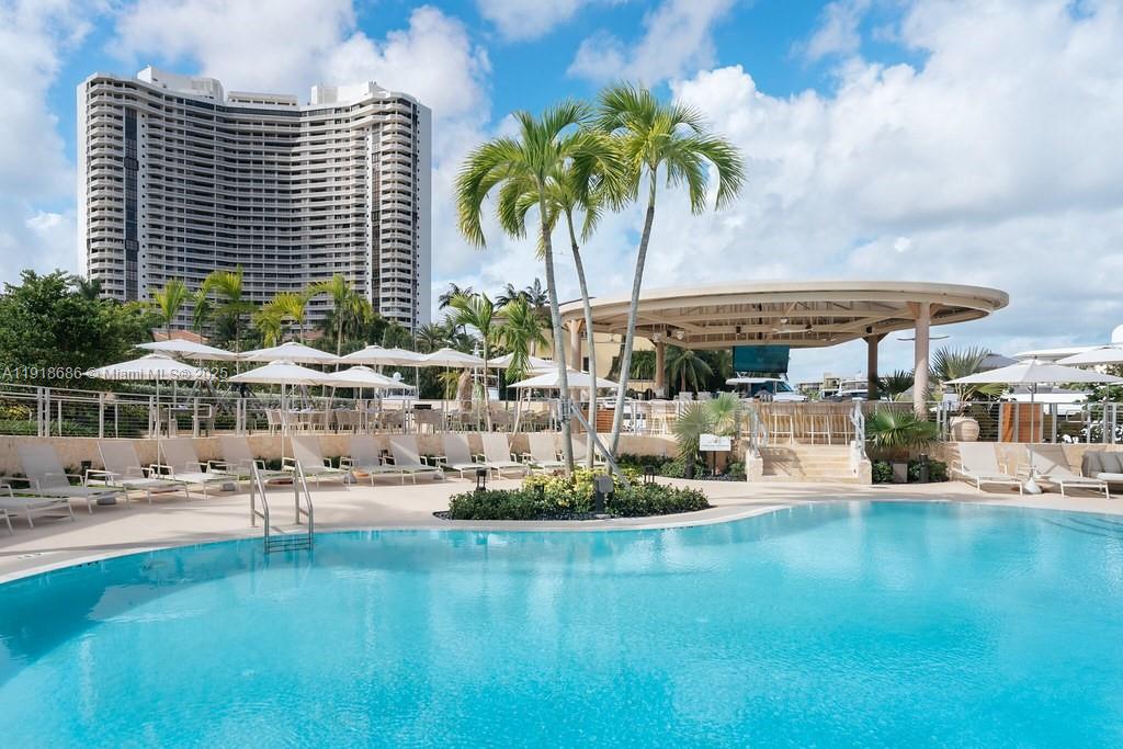 WILLIAMS ISLAND - Residential