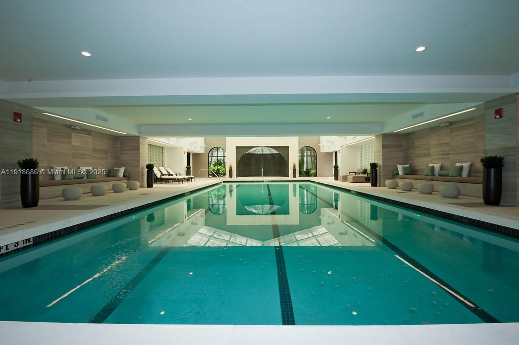 WILLIAMS ISLAND - Residential